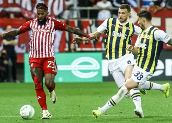 Fenerbahçe, UEFA Avrupa Konferans Ligi’nde yarı final için sahada