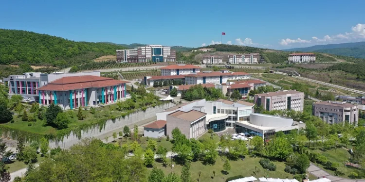 Düzce Üniversitesi Avrupa Üniversiteler Birliği’ne tam üye oldu