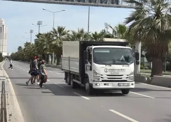 Tehlikeli geçiş: Üst geçit istiyorlar