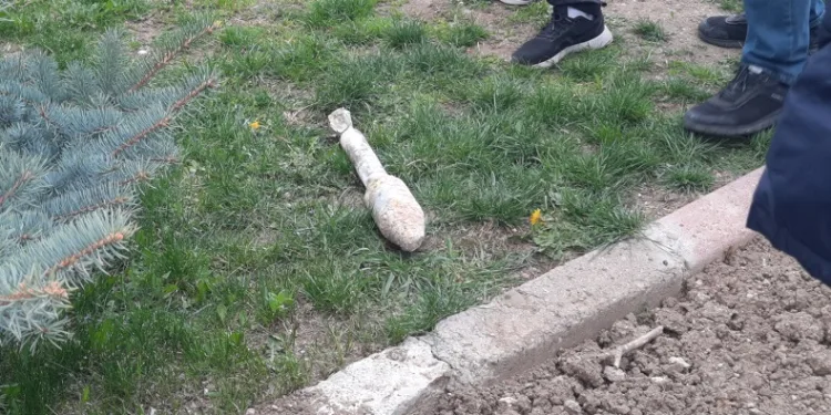 Kazıda anti-tank mermisi bulundu