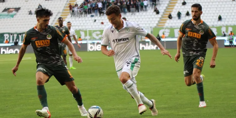 Konyaspor ile Alanyaspor 16. randevuda