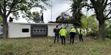Metro Turizm otobüsü kaza yaptı: 11 yaralı