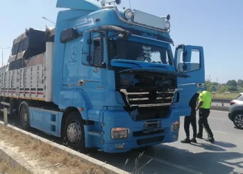Tırın çarptığı 15 yaşındaki çocuk kurtarılamadı