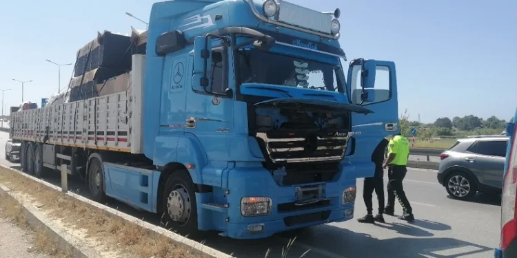 Tırın çarptığı 15 yaşındaki çocuk kurtarılamadı