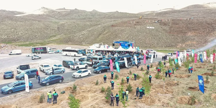 Kayseri’de 271 bin 500 fidan toprakla buluştu