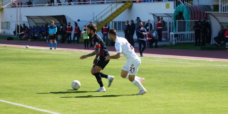 TFF 2. Lig: Isparta 32 Spor: 1 – İnegölspor: 1