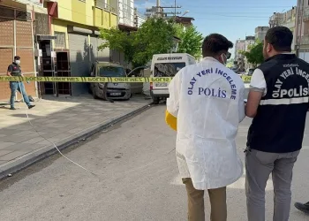 Kilis’te 14 yaşındaki çocuğun kullandığı araç yayalara çarptı: 1 ölü, 2 yaralı