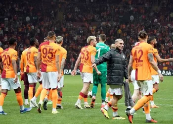 Galatasaray üst üste galibiyet rekorunu egale etti