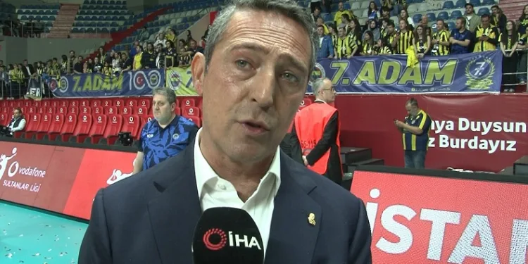 Fenerbahçe Başkanı Ali Koç: “Fenerbahçe’nin son 10 yılda başına gelen hangi takımın başına gelmiş”