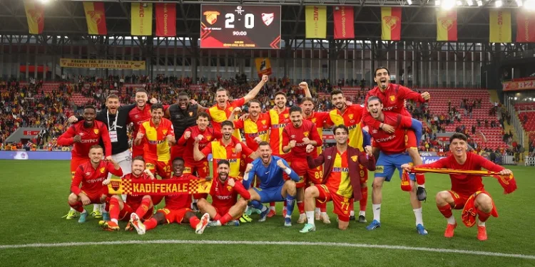 Göztepe, Süper Lig için gün sayıyor