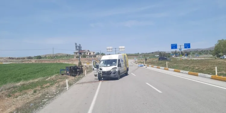 Konya’da minibüs ile patpat çarpıştı: 1 ölü