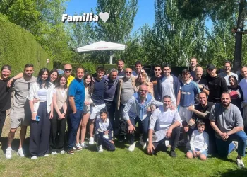 Arda Güler, takım arkadaşlarıyla mangal yaptı, halay çekti