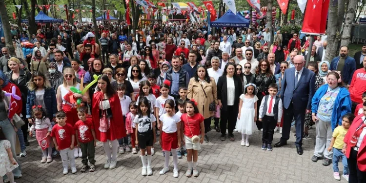 Odunpazarı, Çocuk Bayramı’nı muhteşem bir şenlikle kutladı