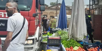 Edremit’te pazar yerinde yangın paniği