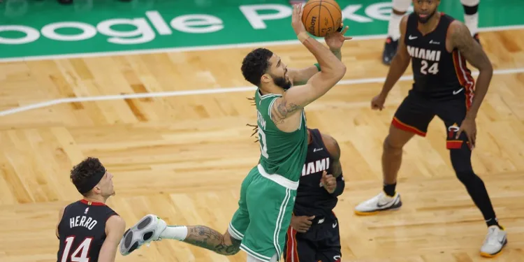 NBA’de Miami, Boston’ı deplasmanda yendi, seriyi 1-1 yaptı