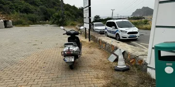 Motosiklet kazasında 2 kişi yaralandı