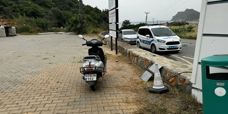 Motosiklet kazasında 2 kişi yaralandı