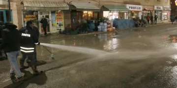 Diyadin’de caddeler tazyikli su ile yıkandı