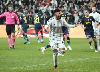Beşiktaş, Fenerbahçe’ye aynı sezonda iki kez kaybetmedi