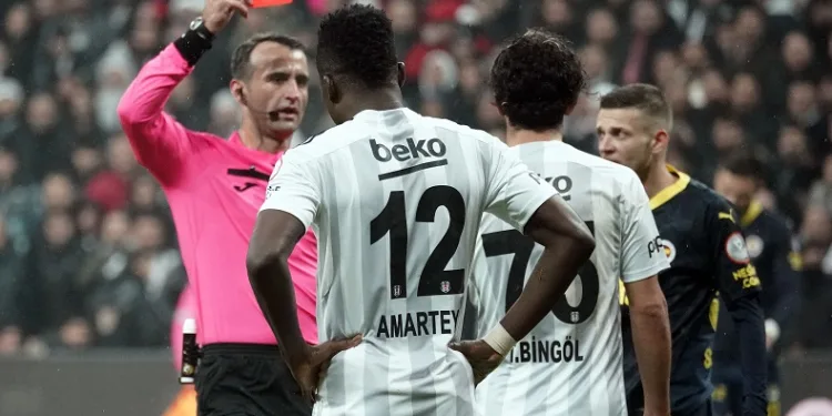 Fenerbahçe – Beşiktaş maçları hırçın geçiyor