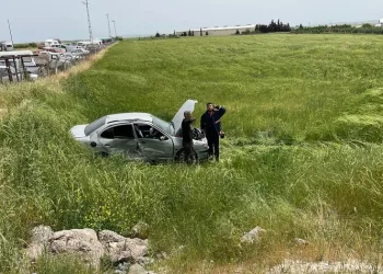 Kâhta’da 2 otomobil çarpıştı: 5 yaralı