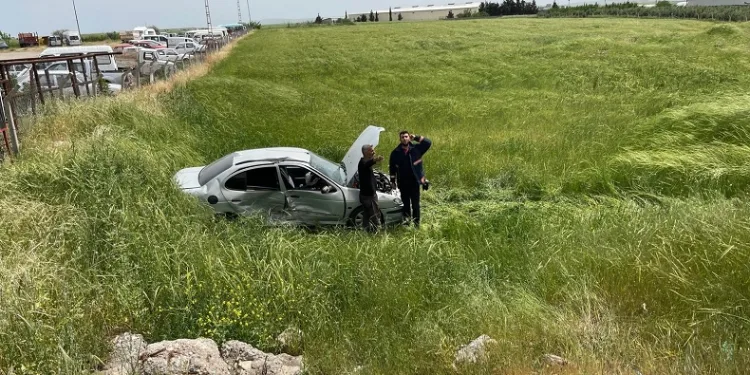 Kâhta’da 2 otomobil çarpıştı: 5 yaralı
