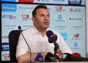Galatasaray Teknik Direktörü Okan Buruk: “Büyük rekorlara imza atıyoruz”