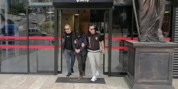 Motosiklet ve bisiklet hırsızı polis tarafından yakalandı