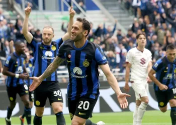Şampiyon Inter, Torino’yu Hakan Çalhanoğlu’nun golleriyle mağlup etti