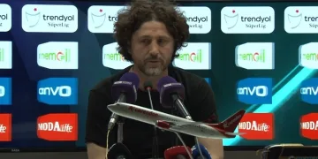 Corendon Alanyaspor Teknik Direktörü Fatih Tekke: “Çok büyük hedef tutturduk”