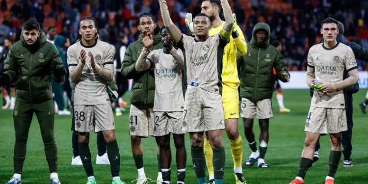 Paris Saint-Germain üst üste 3. kez şampiyon