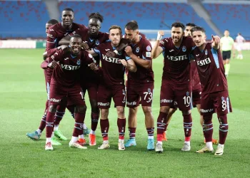 Trabzonspor, geriye düştüğü maçlarda 8 puan çıkardı