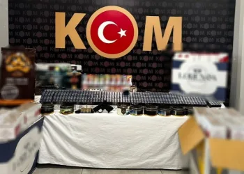 Okul çevresinde yapılan denetimlerde 29 bin 100 adet gümrük kaçağı sigara ele geçirildi