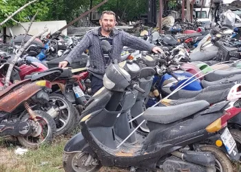 Yediemin otoparkları yıllardır alınmayan motosikletler nedeniyle motosiklet mezarlığına döndü