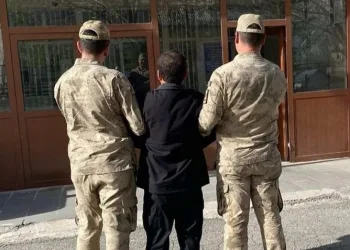 4 AYRI SUÇTAN ARANAN ŞAHIS HAKKARİ'DE YAKALANDI