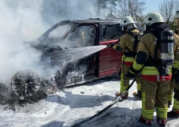 Ateş savaşçıları 328 yangın, 38 kazaya müdahale etti