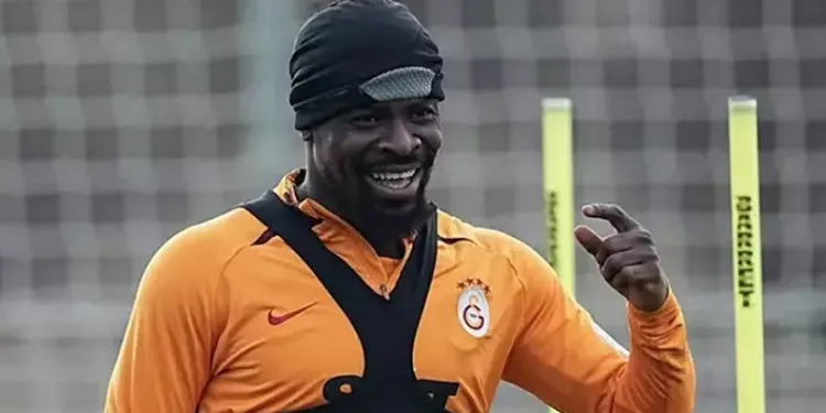 Galatasaray’lı sağ bek Beşiktaş’a önerildi