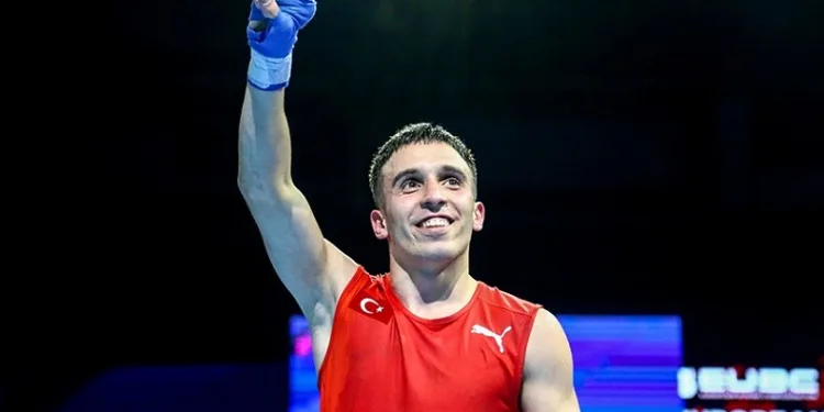 Samet Gümüş’ten altın madalya!