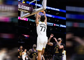 NBA’de Ömer Faruk Yurtseven’den Houston potasına 10 sayı