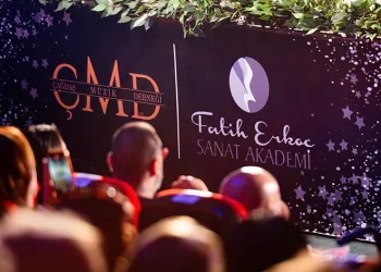 Kıbrıs Girne’de kardeşlik konseri
