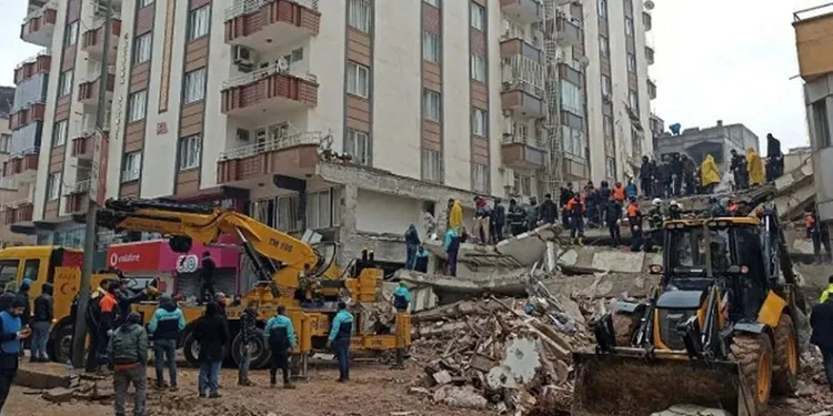 51 kişinin öldüğü Furkan Apartmanı’nda kolon kesildiği bilirkişi raporuyla tespit edildi