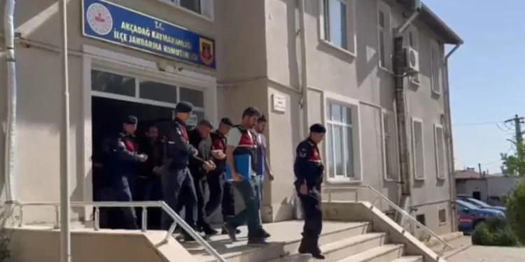 Organize suç örgütüne operasyon: 6 tutuklama
