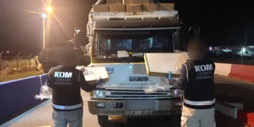 İzmir’de piyasa değeri 6 milyon lira kaçak tütün ürünleri ele geçirildi