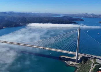 Yavuz Sultan Selim Köprüsü’nde sis