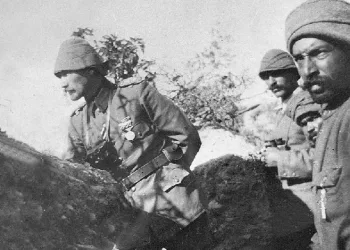 Fotoğrafın çekildiği yere anıt yapıldı