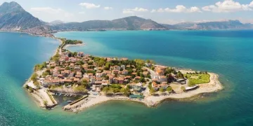 “2028’de göl ikiye ayrılabilir”