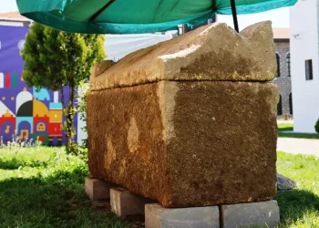 Diyarbakır’da lahit mezar bulundu