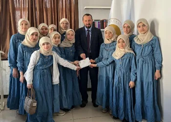 Harçlıklarını Filistin’e gönderdiler