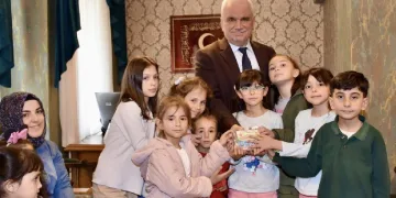 Minik öğrencilerden Filistin’e destek