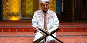 Van’da asırlık camide ‘itikâf’ ibadeti